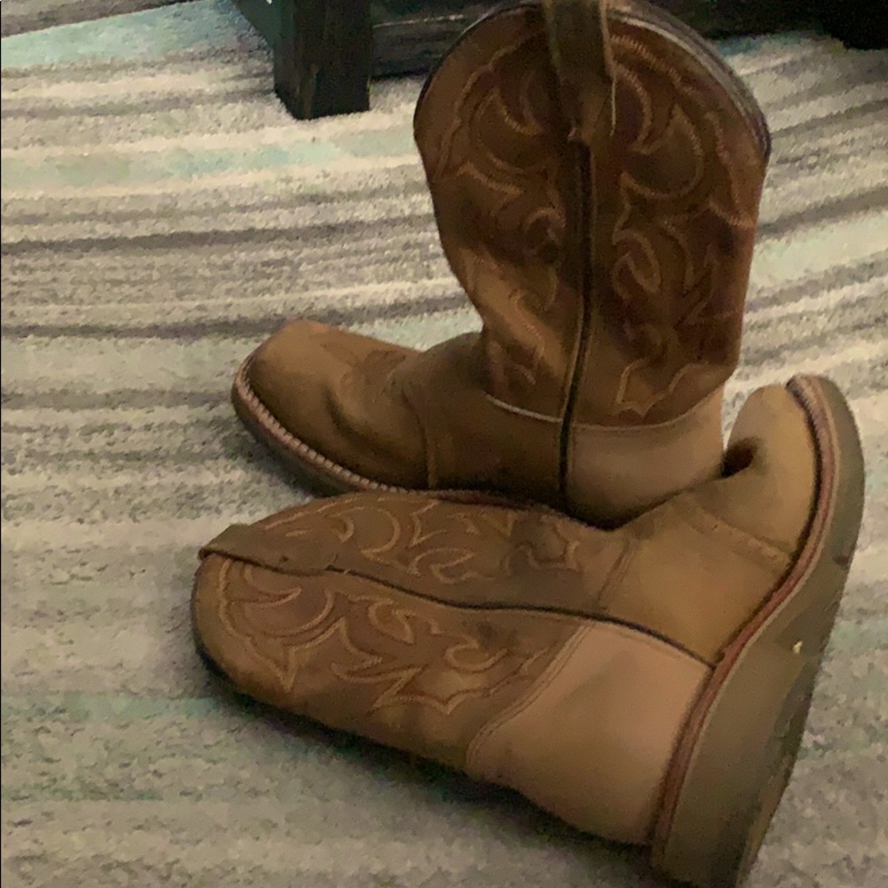 Double-H boots